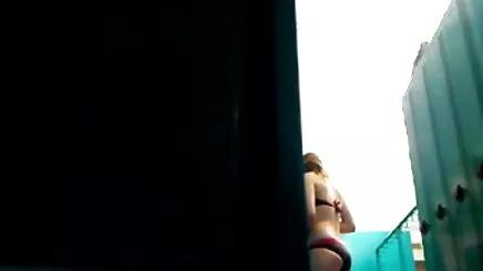 Nga, cô sử sexa nime dụng nô lệ của họ