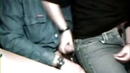 Ma và sex hen tail Carole như gái và kê gian