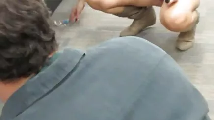 Chơi phim sex vietsub hentai mẹ, quần jeans bó chờ xe buýt-1