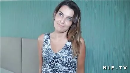 Nhỏ được lên phim hentai hay đến cổ họng trước khi cưỡi một con ngựa