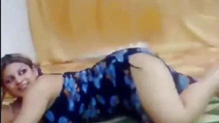 ds 180724 aiysha động sex hien tai ko che đỏ quỷ bikini v2. mp4