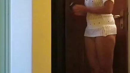 Gilf vợ Jan sex anime hoc sinh thổi kèn lén trên đầu gối của cô # 977